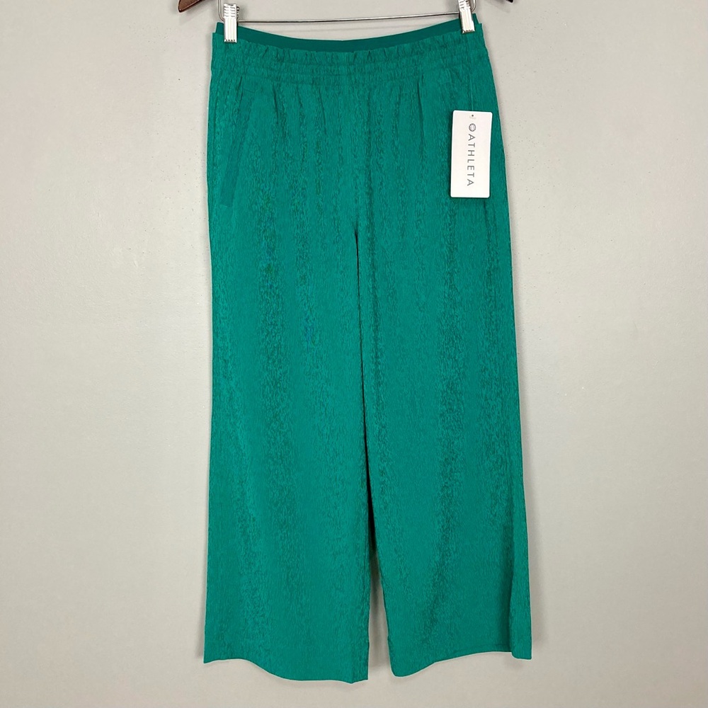 Athleta Echo Wide Leg Pants Women’s Size 4 Pull On Zip Pockets Lightweight Crop